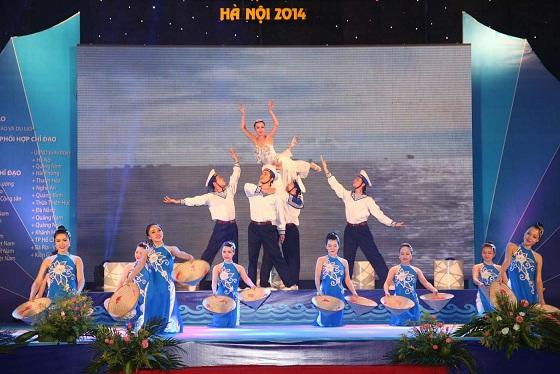 มอบรางวัลให้แก่นักเรียนและนักศึกษาจากการประกวดวาดภาพ “ทะเลและหมู่เกาะปิตุภูมิ”